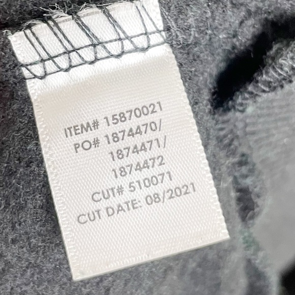 Torrid Schitt's Creek Sweatshirt Cozy Fleece Bebe It's Cold Outside Black 1X - Picture 9 of 9